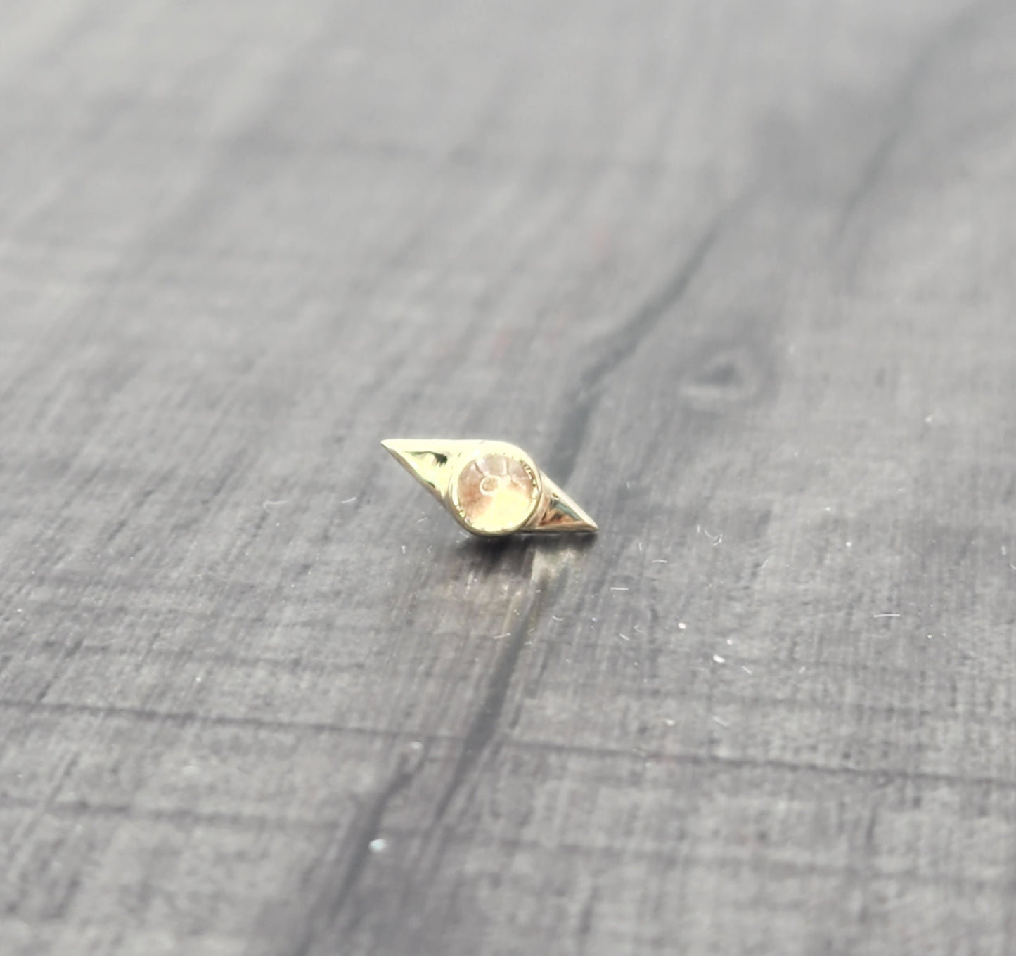 14k Gold Ice Threadless Ends