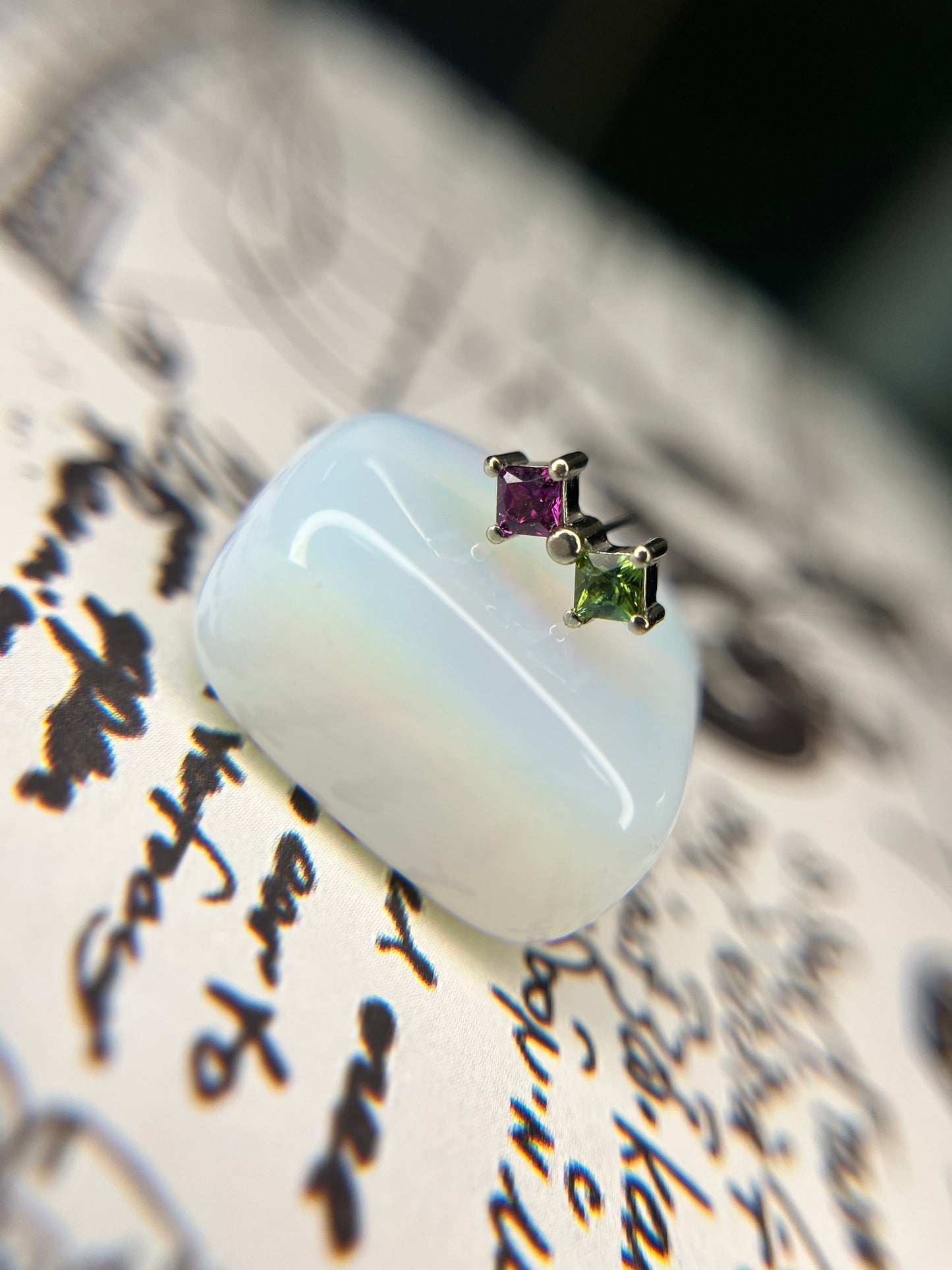 14k Gold Harlequin Threadless End